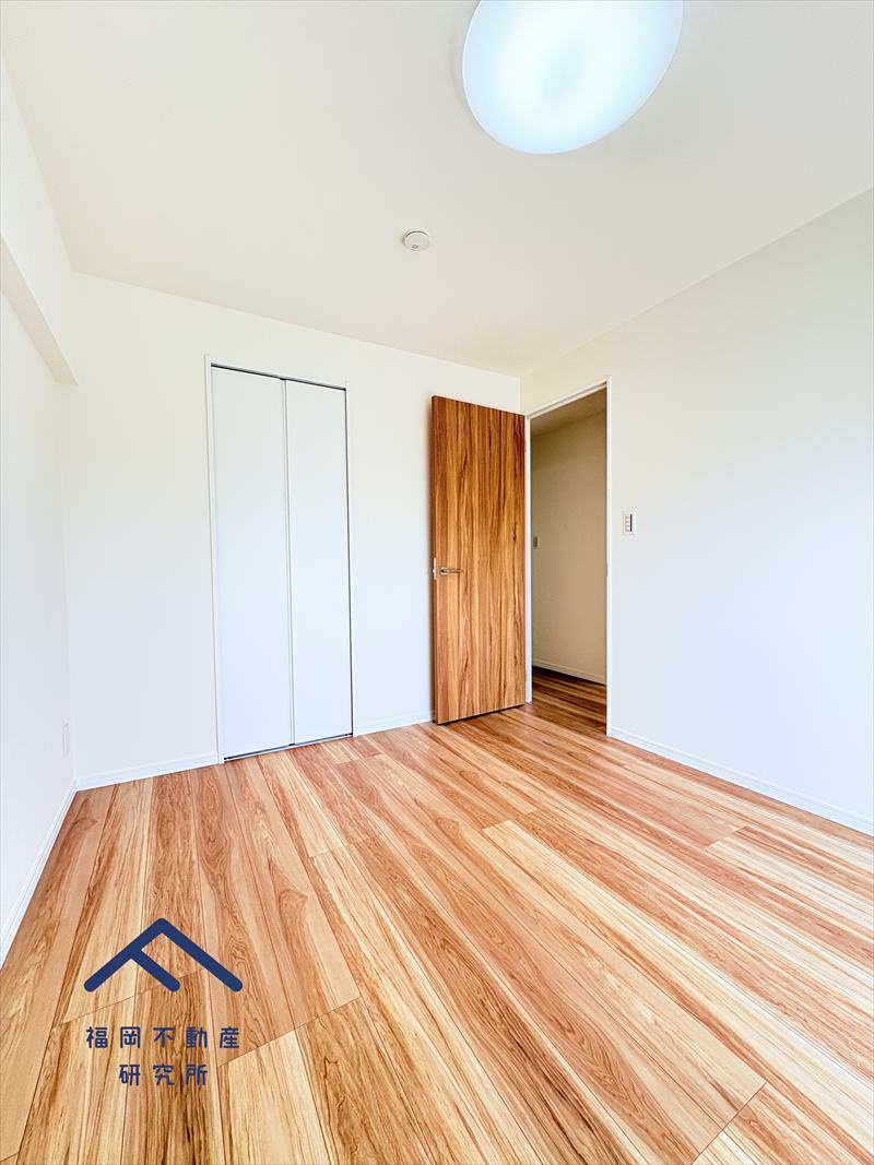 ダイナコート吉塚の洋室