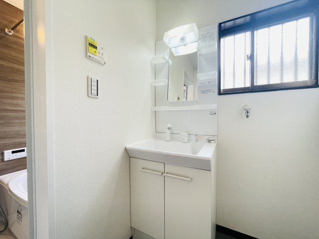 【独立洗面台】 | 熊谷市柿沼1期　中古戸建　