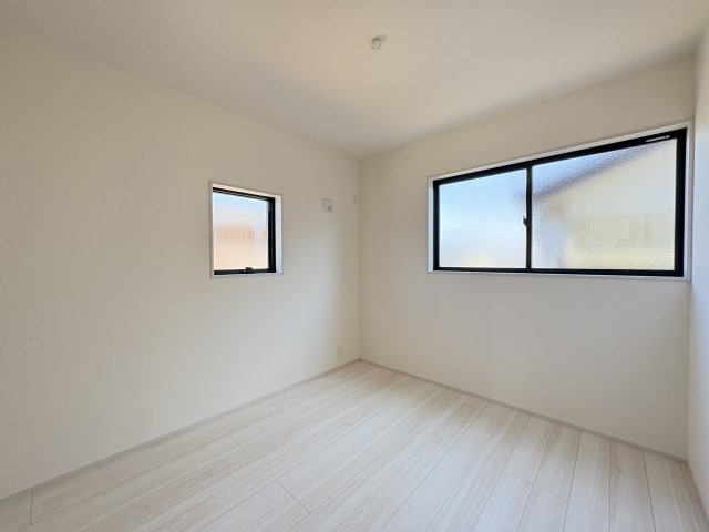 【洋室】 | 寄居町桜沢　LiveleGarden.s   新築戸建　全3棟　3号棟