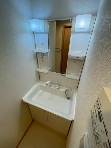 【独立洗面台】