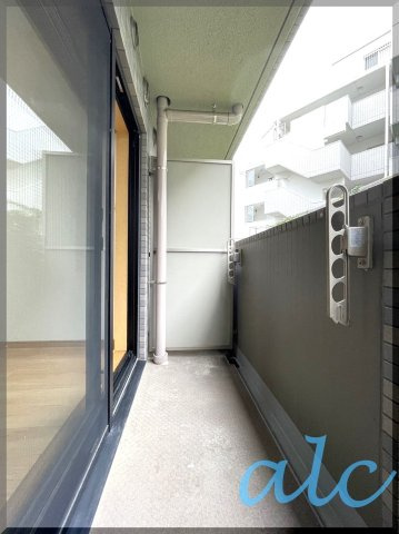 杉並区西荻南２丁目の賃貸マンションのバルコニー