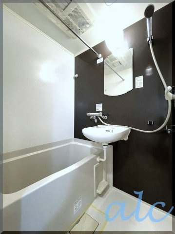 杉並区西荻南２丁目の賃貸マンションの浴室