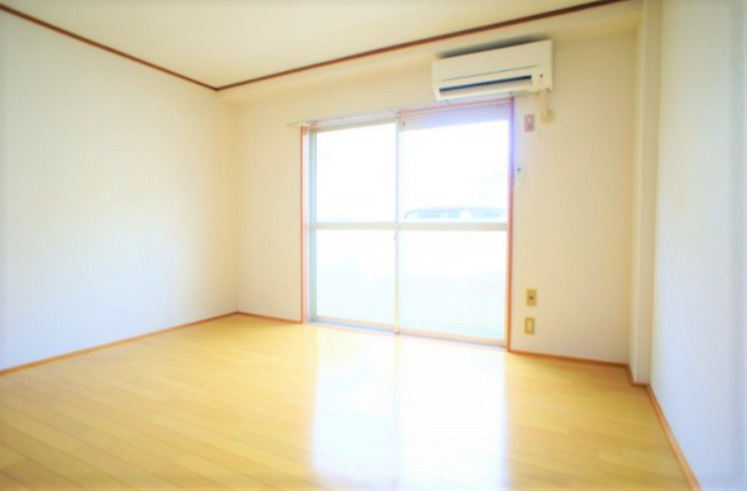 ネオステージ3の居間・リビング