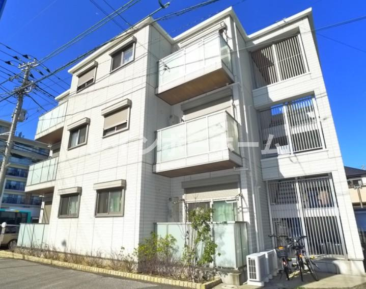 Briller Plumeの外観