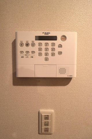 グラナーデ東新町のセキュリティ