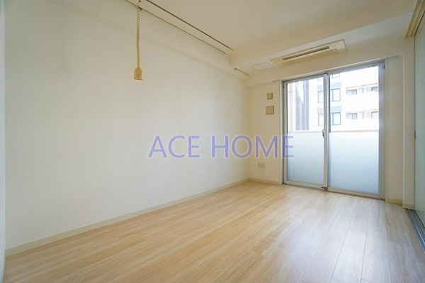 【居間・リビング】 | アーバンフラッツ瓦町