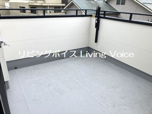 【バルコニー】 | 【仲介手数料０円】相模原市緑区二本松4丁目　中古一戸建て　1号棟　 | 施工例　相模原市緑区二本松4丁目　全20棟