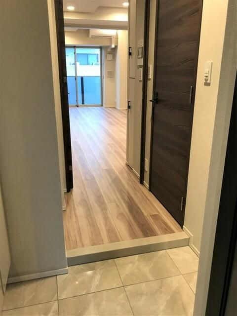 ルフォンプログレ文京湯島の玄関