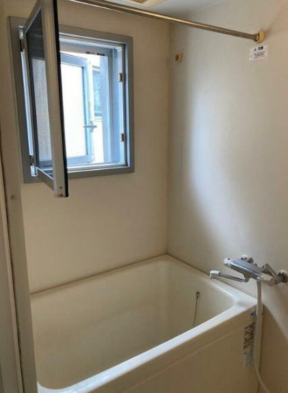 ラティエラ祐天寺　礼金0　宅配BOX　ウォークインクロゼットの浴室