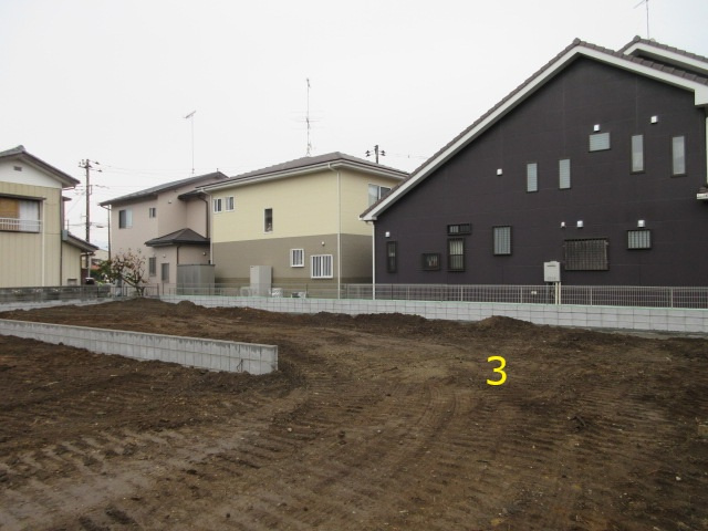 【仲介手数料無料】新築戸建　寄居町桜沢587-1（全3棟）の前面道路含む現地写真