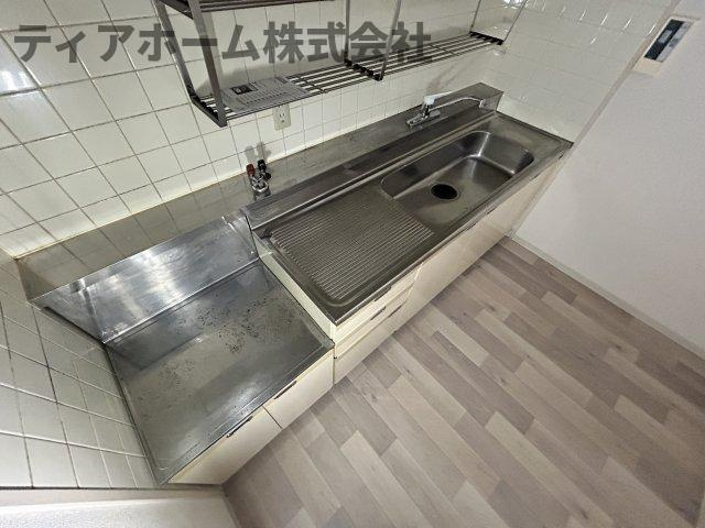 大和高田市神楽３丁目のアパートのキッチン|キッチンです