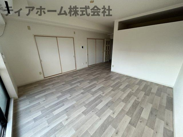 大和高田市神楽３丁目のアパートの居間・リビング|リビングです