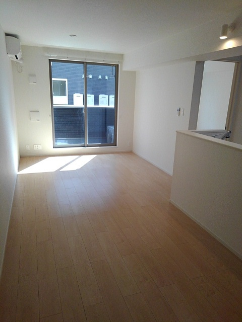 ハピネス　Ⅱの居間・リビング|居室・リビング