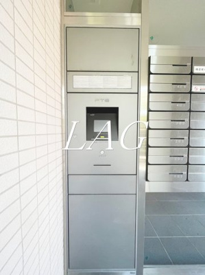 【その他共用部分】 | ＶＥＲ ＦＬＡＴ | 宅配ボックスです。