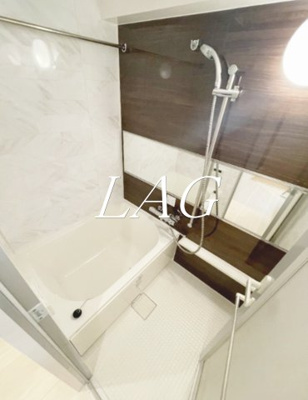 【浴室】 | ＶＥＲ ＦＬＡＴ | お風呂です。