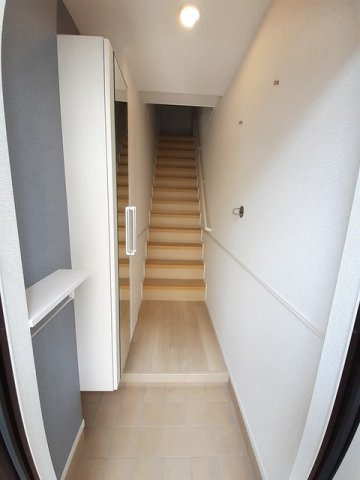 ムーサンヴィレッジ翠の玄関|シンプルで使いやすい玄関です