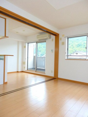 グラン・エトワールの居間・リビング|おしゃれな居間です