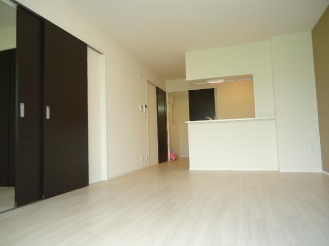 グランコリーヌⅡの居間・リビング|リビング（イメージ）