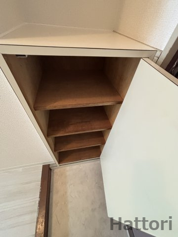 フローライト関大前の収納