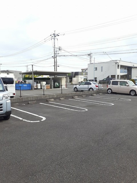 アクア　プリマベールの駐車場|駐車場