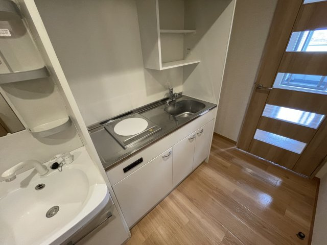 ドミールCity川口のキッチン|※別号室の参考写真です。