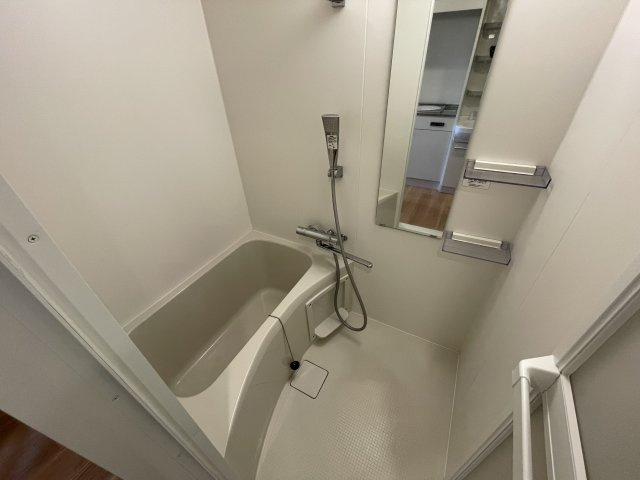 ドミールCity川口の浴室|※別号室の参考写真です。