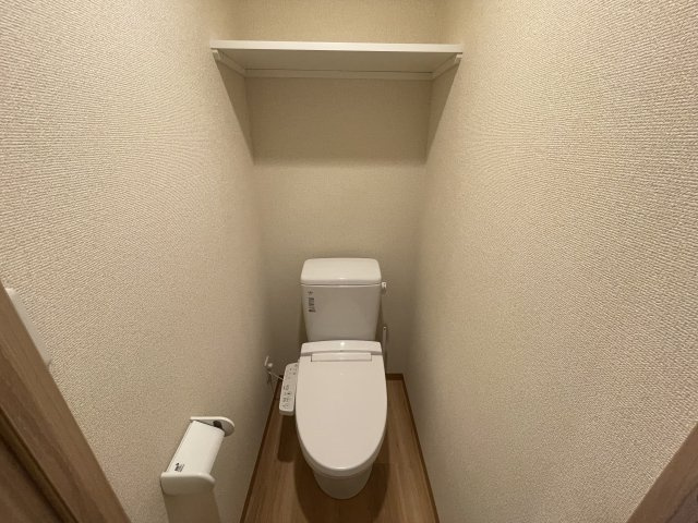 ドミールCity川口のトイレ|※別号室の参考写真です。