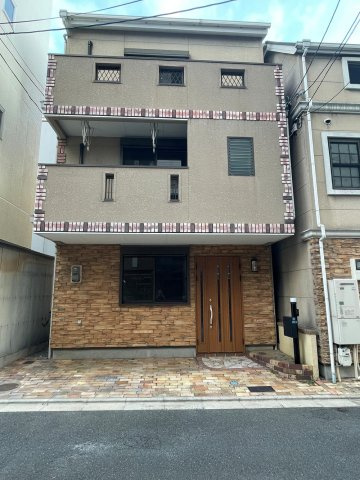 吹田市朝日町　中古戸建の外観|外観です