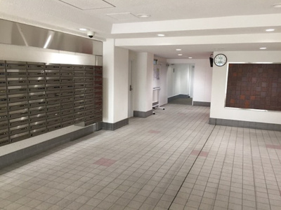 【その他】 | 秀和亀戸天神橋レジデンス | 毎日通るロビーはこのようになっています