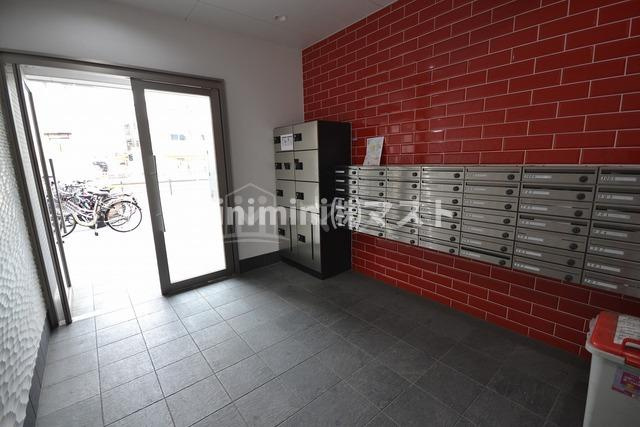 ティアラコート　ウエストのロビー