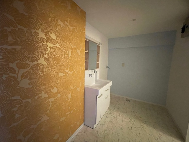 【ランドリースペース】 | ホワイトキャッスル第２下到津A棟（A-23）