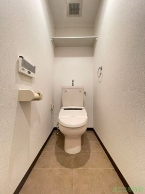 【トイレ】 | ダイドーメゾン大阪本町EAST