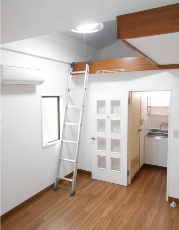 FHハウス　礼金０　ロフト　駐輪場の内装