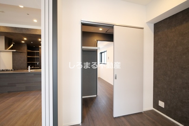 コンフォリア・リヴ谷町四丁目の収納