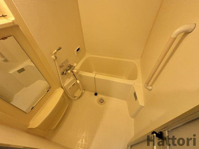 メゾン・ド・ファミールの浴室