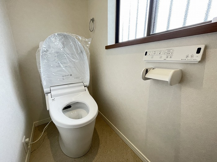 神戸市西区美賀多台5丁目戸建のトイレ