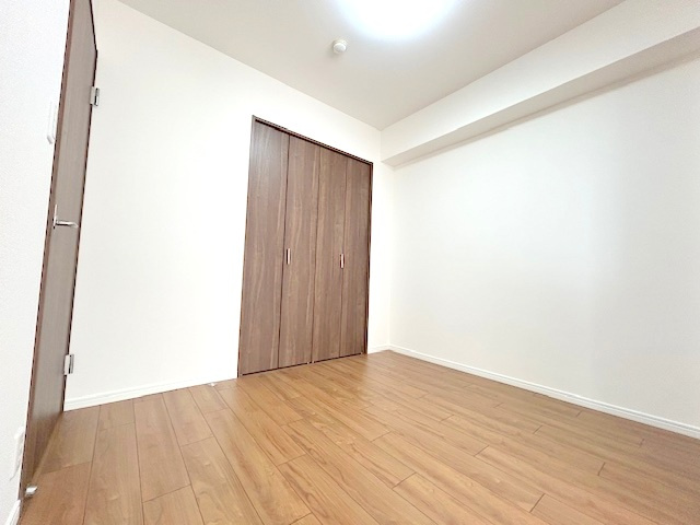 【洋室】 | ファミール寝屋川　パークサイド