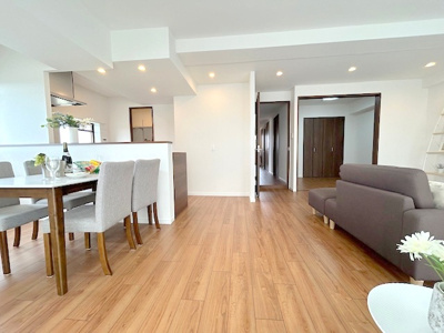 【居間・リビング】 | ファミール寝屋川　パークサイド