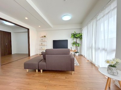 【居間・リビング】 | ファミール寝屋川　パークサイド