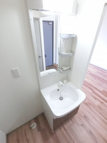 【独立洗面台】