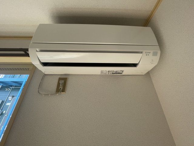 メゾン・ジュメールB棟のその他|エアコン