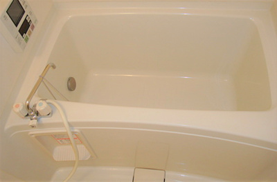 【浴室】 | ルネス荒木二番館 | 日々の暮らしに欠かせないお風呂です