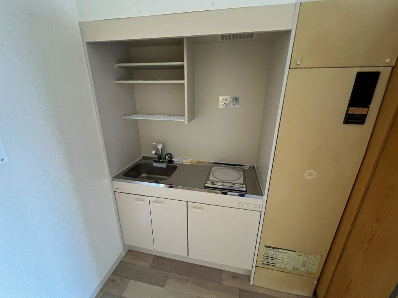 大和高田市神楽３丁目のアパートのキッチン