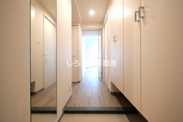 シークレフ北浜の玄関