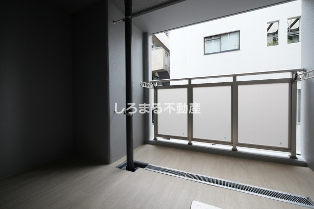 シークレフ北浜のバルコニー