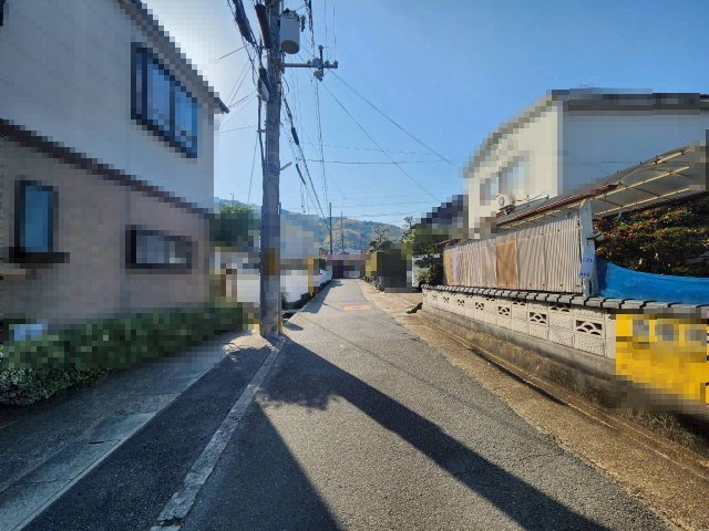 【成約済】乙訓郡大山崎町円明寺小字海道の前面道路含む現地写真|小学校・中学校まで徒歩圏内。お子様の通学に便利です！