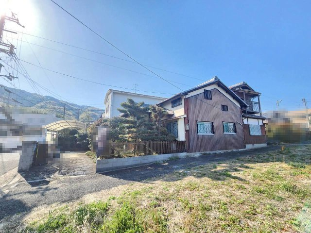 【成約済】乙訓郡大山崎町円明寺小字海道の外観|遠くには山並みを望む、開放感のある住環境が魅力です。