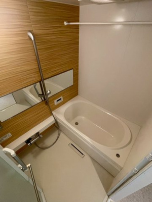 【浴室】 | シャーメゾン安満西の町