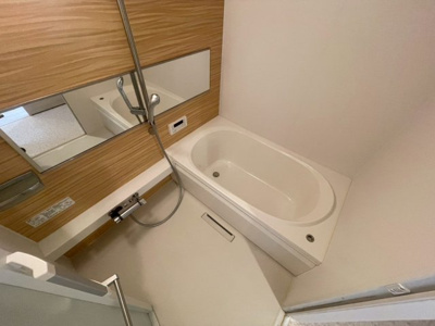 【浴室】 | シャーメゾン安満西の町