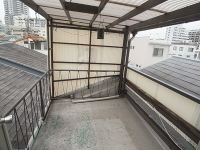 【バルコニー】 | 駒ヶ林１丁目テラスハウス | 屋上に有るバルコニー